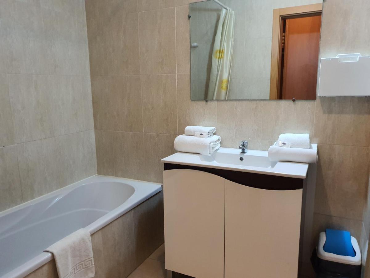 Flamingo Apartments Портиман Екстериор снимка